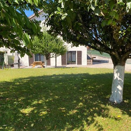 Maison Chaleureuse Au Coeur Du Village Raddon エクステリア 写真