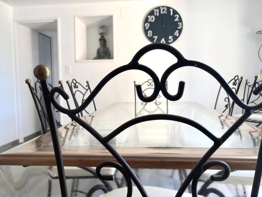 Maison Chaleureuse Au Coeur Du Village Raddon エクステリア 写真