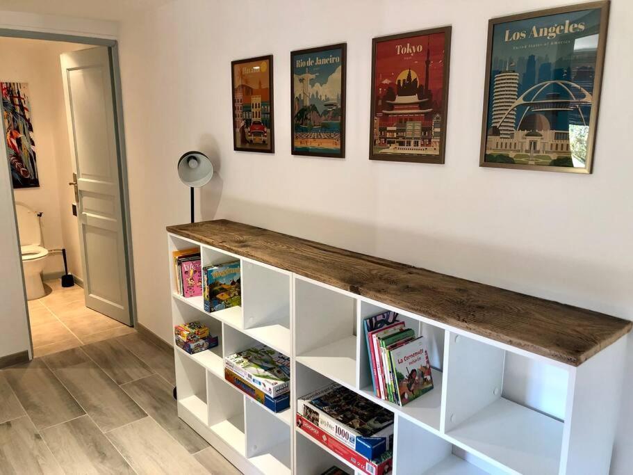 Maison Chaleureuse Au Coeur Du Village Raddon エクステリア 写真