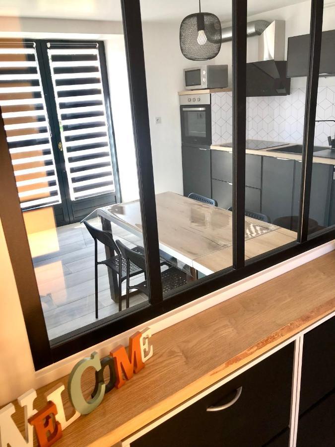 Maison Chaleureuse Au Coeur Du Village Raddon エクステリア 写真