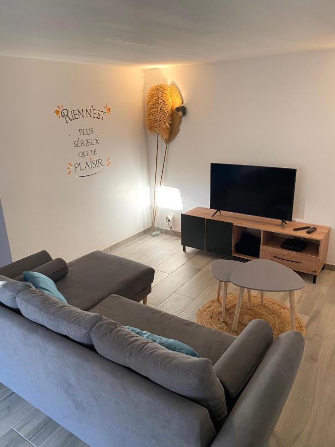 Maison Chaleureuse Au Coeur Du Village Raddon エクステリア 写真